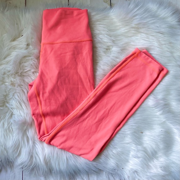 lululemon athletica Pants - Lululemon Align 25” Leggings size 6